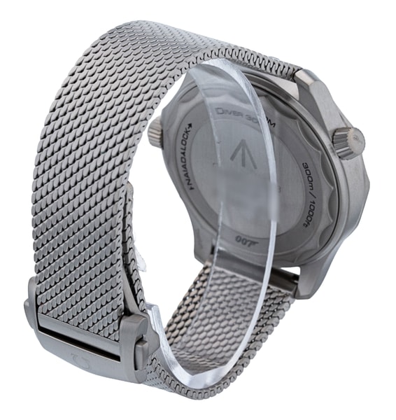 Omega Seamaster Diver 300m - James Bond Edition 210.90.42.20.01.001